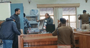 New Tehri Bomb Threat, Tehri Court News, Uttarakhand News, Bomb Alert Court, Police Search Operation
