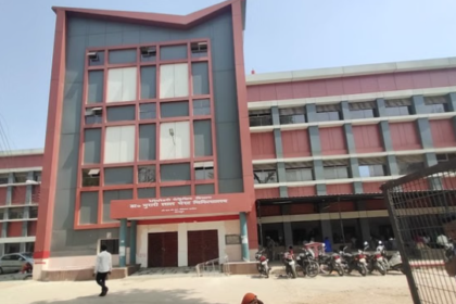 कानपुर हॉस्पिटल विवाद, Murari Lal Chest Hospital Kanpur, डॉक्टर बदसलूकी मामला, Kanpur health news, सरकारी अस्पताल विवाद, UP Health News