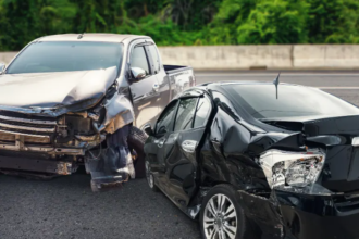 CCTV हादसा, कार दुर्घटना, छात्र हिरासत, सड़क हादसा खबर, तेज रफ्तार कार