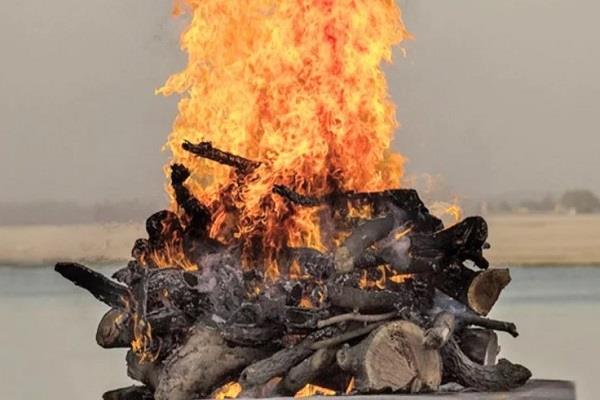 UP News, अलीगढ़ छात्रा, आगरा शमशान घाट चौराहा, 12वीं की छात्रा लापता, परीक्षा देने निकली, पुलिस जांच