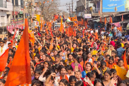 शाहजहांपुर लाट साहब जुलूस, कड़ी सुरक्षा व्यवस्था, एसपी रूट मार्च, अर्धसैनिक बल तैनाती, उत्तर प्रदेश खबर