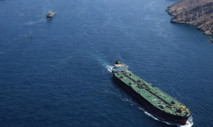 ईरान चेतावनी, हॉर्मुज़ जलडमरूमध्य, अमेरिका ईरान तनाव, मिडिल ईस्ट न्यूज, तेल सप्लाई संकट, वैश्विक राजनीति