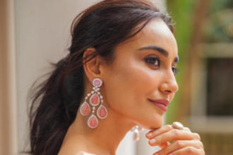 सुरभि ज्योति मैटरनिटी शूट Surbhi Jyoti baby bump बॉडीकॉन ड्रेस मैटरनिटी फोटो टीवी एक्ट्रेस प्रेग्नेंसी फोटो Surbhi Jyoti latest photos