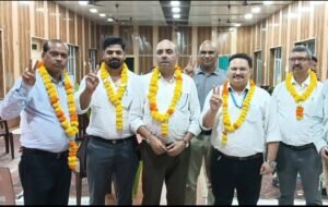लखनऊ PMSA चुनाव: डॉ. वाईके सिंह बने अध्यक्ष, 260 डॉक्टरों ने किया मतदान