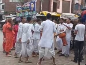 नवाबगंज में गूंजा हरे कृष्ण महामंत्र