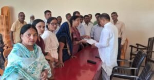 मुरादाबाद में टीईटी पास शिक्षामित्रों के नियमितीकरण की मांग