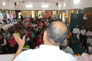 कुंदरकी में मेगा स्वास्थ्य कैंप