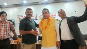 विधायक रामबीर सिंह ने दिया समाधान का आश्वासन