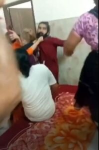 वृंदावन में साधु पर महिलाओं से ब्लैकमेलिंग के आरोप