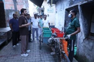 दौलत बाग में नगर आयुक्त का निरीक्षण