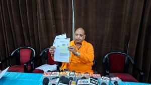 महंत परमेश्वर दास के उत्तराधिकार पर विवाद