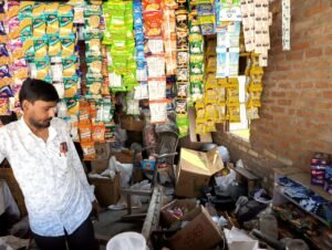 कालपी में स्कूल कैंटीन का शटर तोड़कर चोरी