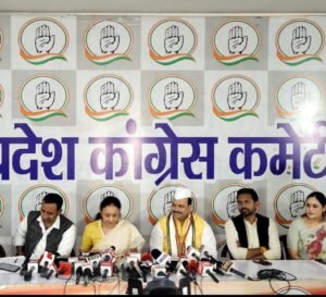 यूपी के 9 जिलों में श्रमिकों की हाजिरी पर सवाल
