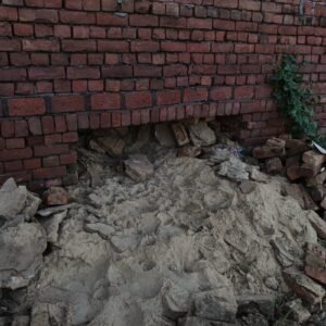  नवाबगंज में दीवार तोड़कर 3.57 लाख की बड़ी चोरी