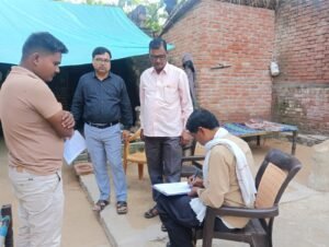 फर्रुखाबाद में राशन कालाबाजारी के आरोप में कोटेदार की दुकान निरस्त