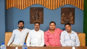 अयोध्या में निषाद पार्टी के जिलाध्यक्ष प्रेम सागर निषाद का भव्य स्वागत