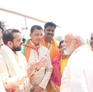 भाजपा में संगठनात्मक अनुभव और गाजीपुर की राजनीति