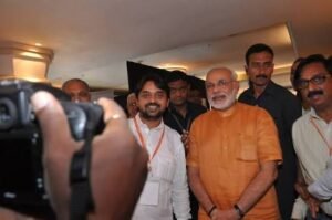 भाजपा में संगठनात्मक अनुभव और गाजीपुर की राजनीति